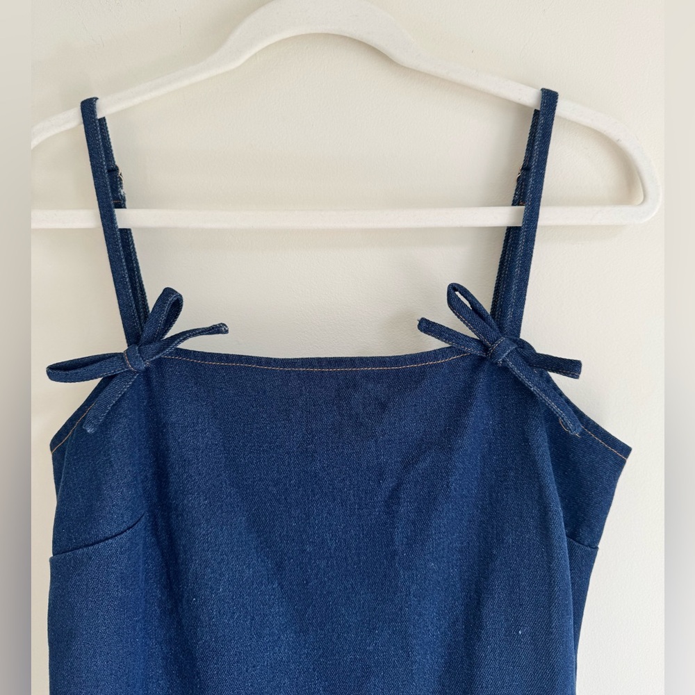 Avec Les Filles Dark Wash Denim Ruffle Mini Dress – Size M - Picture 3 of 8